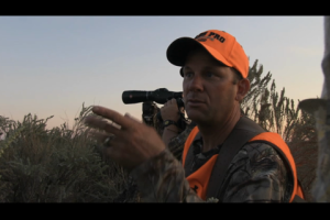 1Source Video: KVD & Jerry Martin Hunt Monster Kansas Whitetails Part 1