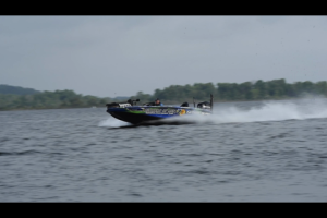 1Source Video: Do You Need a 3 or 4 Blade Boat Prop?
