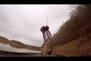 1Source Video: How to Catch Fish in Tight Places