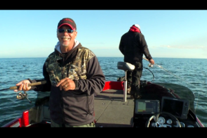 1Source Video: Fishing Tip – Fall Jigging Structure on the Great Lakes Walleyes