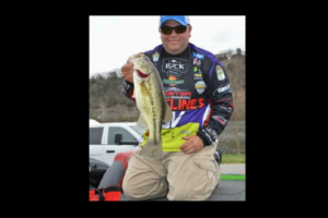 1Source Video: Final Day Bassmaster Elite on Table Rock Slide Show