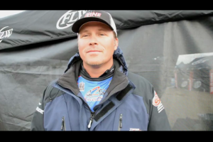 1Source Video: Scott Martin Caught All But One Fish On One Hook at Smith Lake