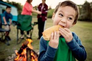 News & Tips: Kid-Friendly Camp Cooking Ideas
