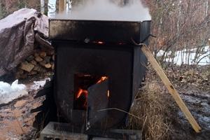 News & Tips: How to Make Maple Syrup