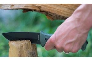 News & Tips: 9 Ways to Use a Knife for Survival