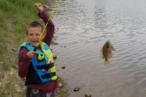 Young angler Catchin' Bluegill