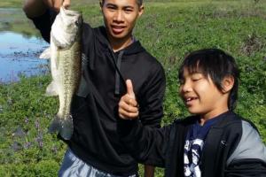 Braggin' Board Photo: Lake Anderson 17" Spotted Bass