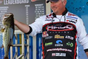 Braggin' Board Photo: Randall Tharp at The 2014 FLW Tour Event on Okeechobee