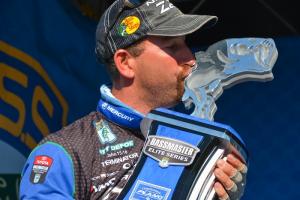 Braggin' Board Photo: Ott DeFoe Wins The Bassmaster Elite Series Event on The Mississippi