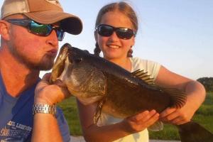 Braggin' Board Photo: fishing Bass Pro contest
