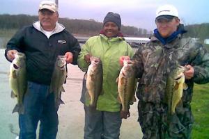 Braggin' Board Photo: Bass Fishing Buddies