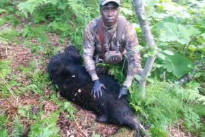 Braggin' Board Photo: Hunting Bear