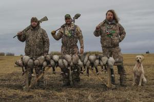 Braggin' Board Photo: Hunting Geese North Alberta