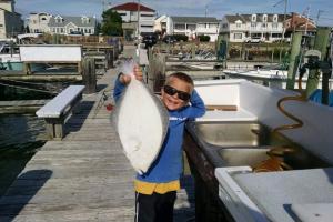 Braggin' Board Photo: carlo with his flounder