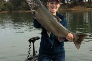 Braggin' Board Photo: Salmon Fishing the Sacramento river