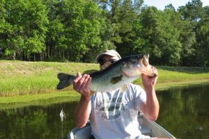 Braggin' Board Photo: Bass Fishing Imported Photos 00001