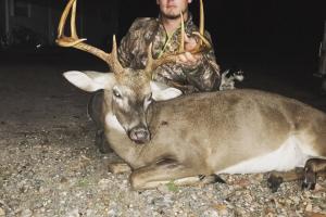 Braggin' Board Photo: Good Size Whitetail