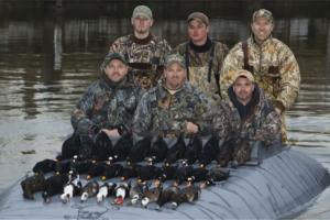 Braggin' Board Photo: duck hunting with friends
