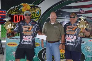 Braggin' Board Photo: Tie for 2nd Place at the Crappie Masters