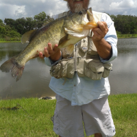 Love to fish for Bass, 9 lb catch